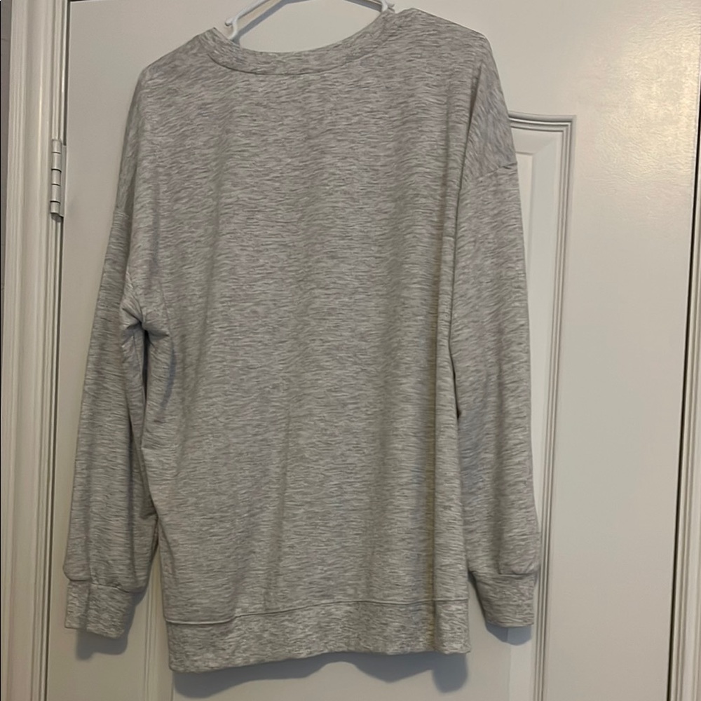 Workshop Republic Clothing Lightweight Embroidered Gray Top NWT - Picture 7 of 13